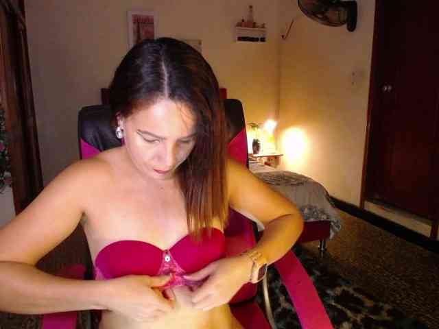 danielle-rose webcam