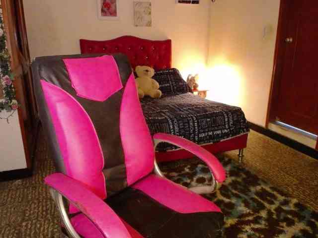 danielle-rose danielle-rose