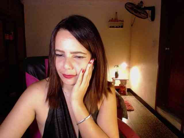 striptease chat room Danielle-rose