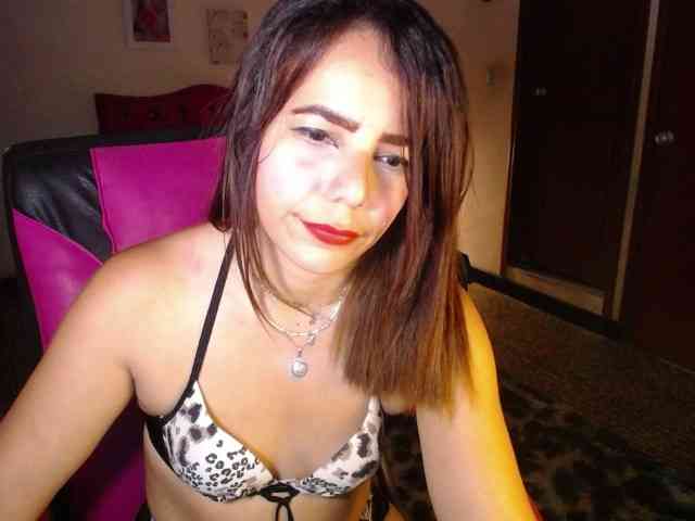 danielle-rose webcam