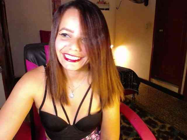 danielle-rose webcam