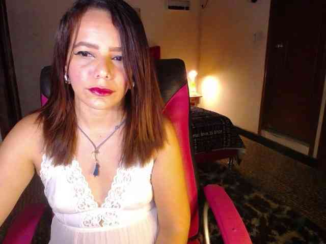 danielle-rose webcam