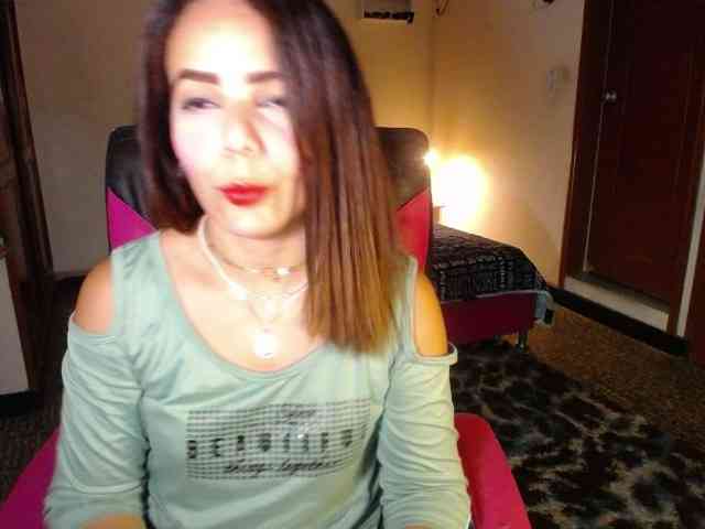 danielle-rose webcam