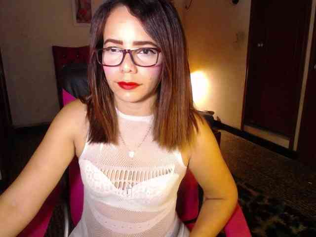 danielle-rose webcam