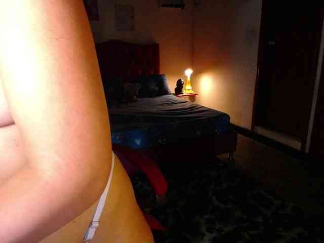 danielle-rose webcam