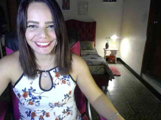 danielle-rose webcam
