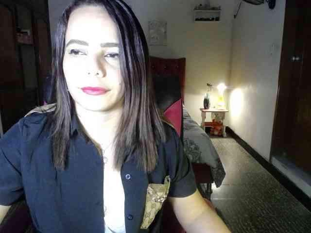 danielle-rose webcam