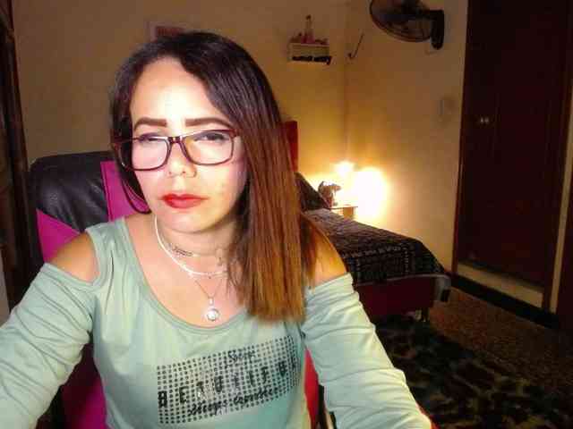 danielle-rose webcam