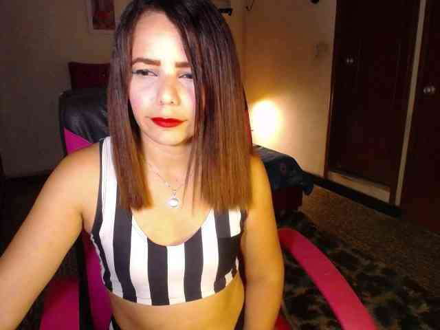 danielle-rose webcam