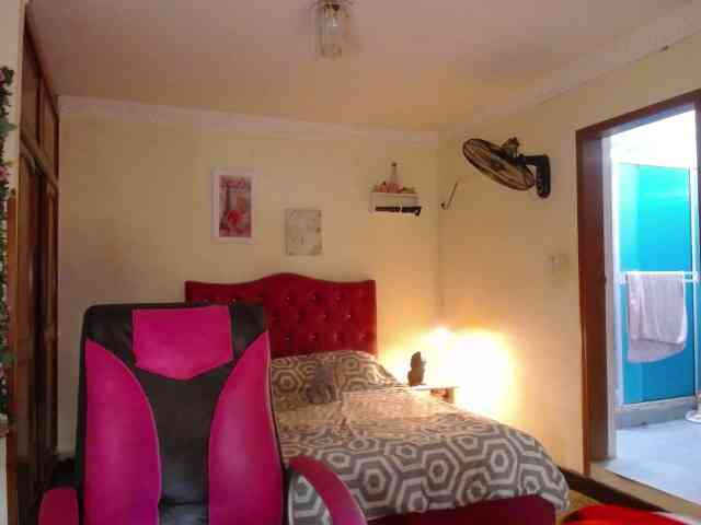 danielle-rose webcam