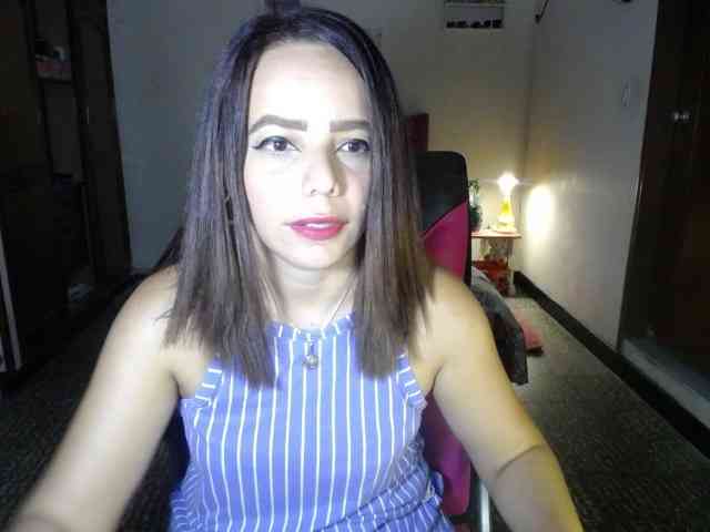 danielle-rose webcam