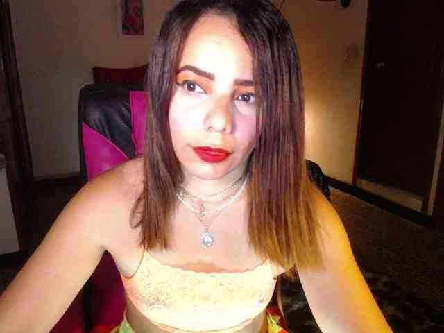 danielle-rose webcam