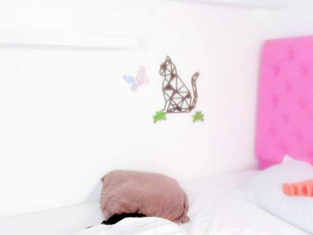 barbarahills21's BongaCams show and profile