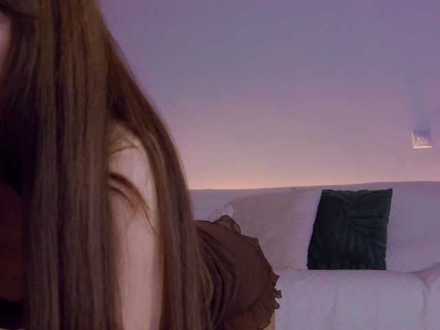 LilyRoselyn's BongaCams show and profile