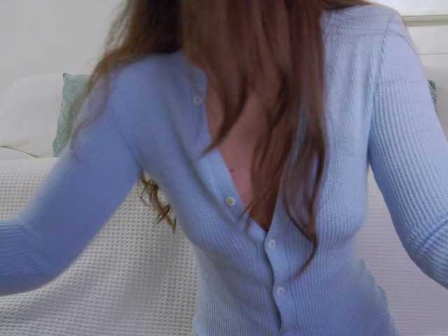 LilyRoselyn's BongaCams show and profile