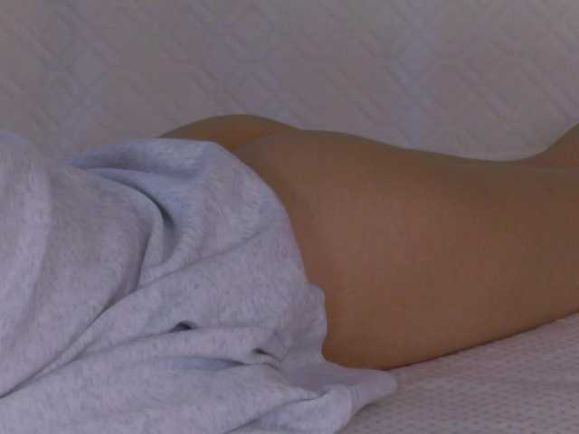 LilyRoselyn's BongaCams show and profile