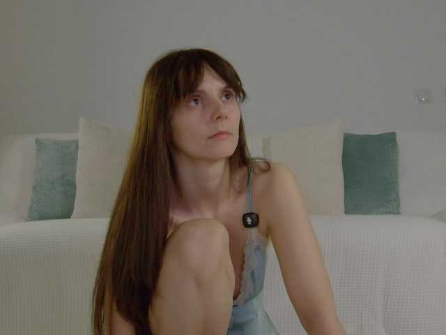 LilyRoselyn's BongaCams show and profile