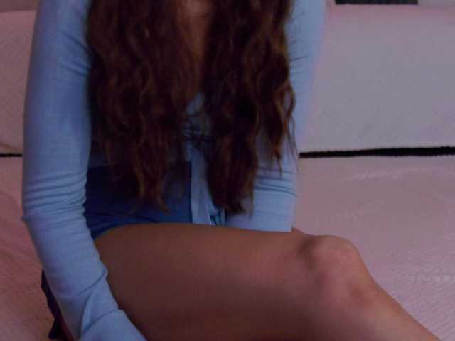 LilyRoselyn's BongaCams show and profile