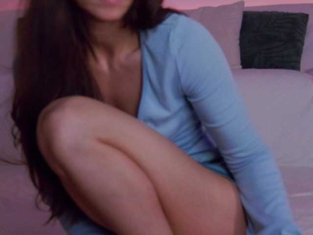 LilyRoselyn's BongaCams show and profile