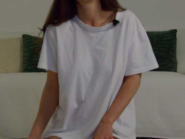 LilyRoselyn's BongaCams show and profile