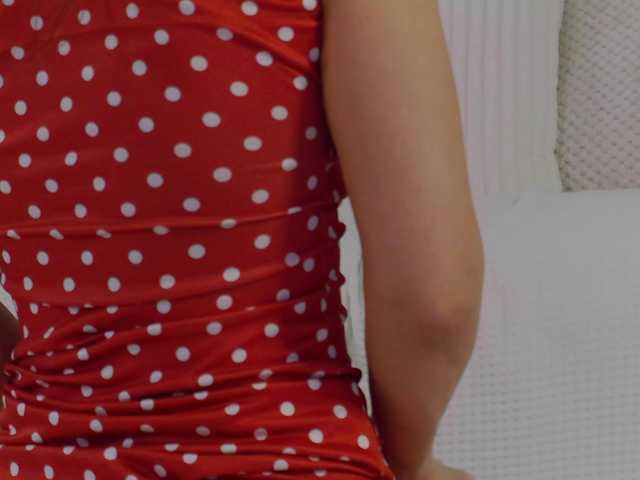 LilyRoselyn's BongaCams show and profile