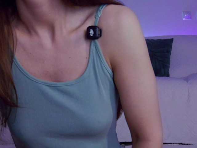 LilyRoselyn's BongaCams show and profile