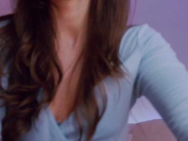 LilyRoselyn's BongaCams show and profile