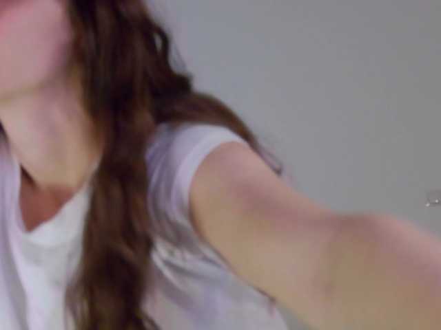 LilyRoselyn's BongaCams show and profile