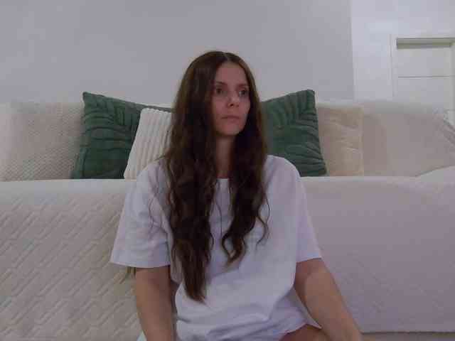 LilyRoselyn LilyRoselyn