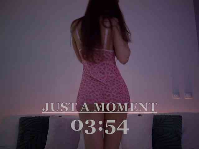 LilyRoselyn Live Webcam on BongaCams