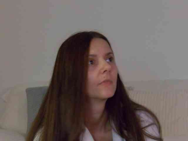 LilyRoselyn webcam