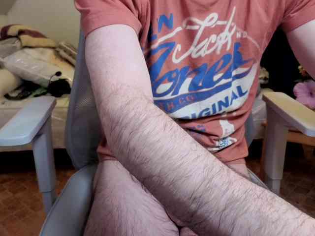 WoodyLongbone Live Webcam on BongaCams