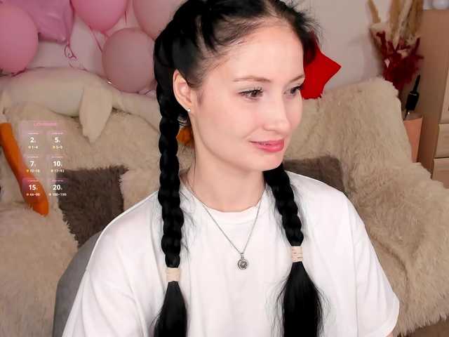 LisaMooore's BongaCams show and profile