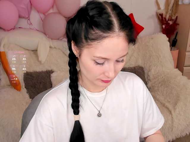 LisaMooore's BongaCams show and profile