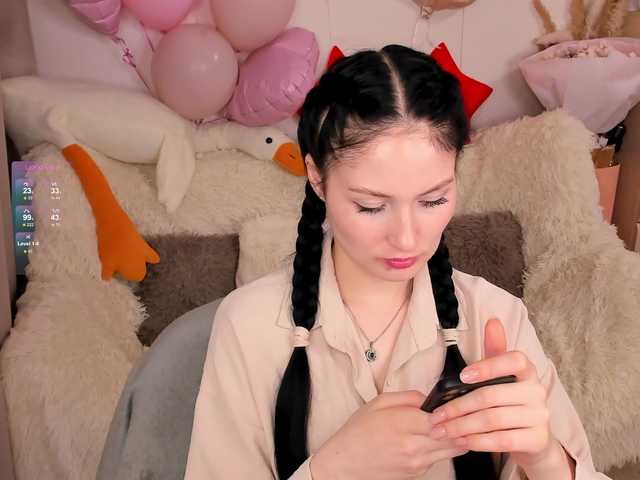 LisaMooore's BongaCams show and profile
