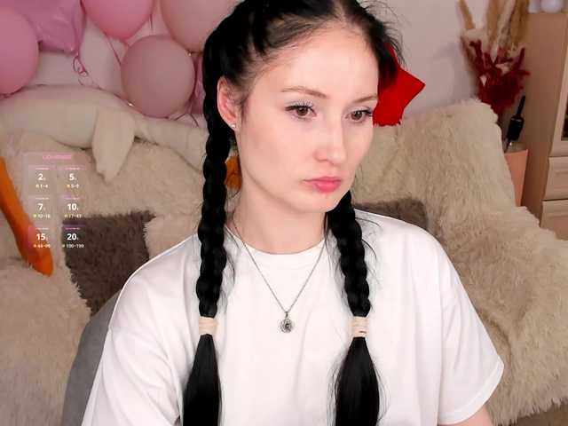 LisaMooore's BongaCams show and profile