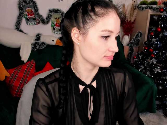 LisaMooore's BongaCams show and profile