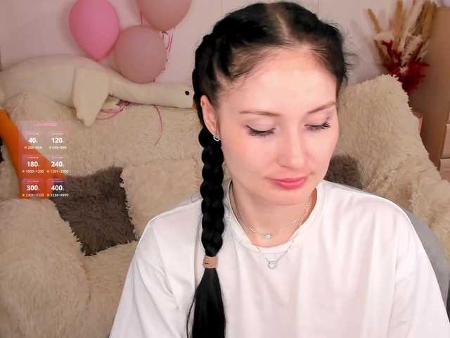 LisaMooore's BongaCams show and profile