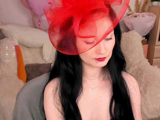 LisaMooore's BongaCams show and profile