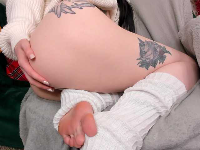 LisaMooore's BongaCams show and profile