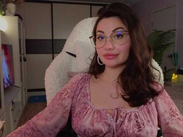 FlowerMarissa's BongaCams show and profile