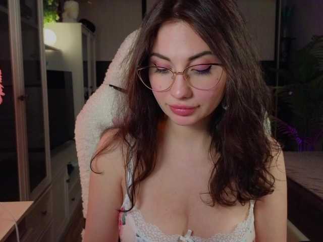 FlowerMarissa's BongaCams show and profile