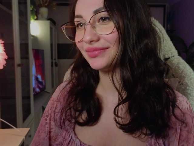 FlowerMarissa's BongaCams show and profile