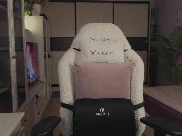 Innocent_Flower webcam