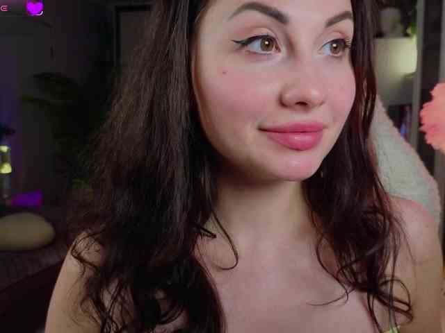 Innocent_Flower webcam