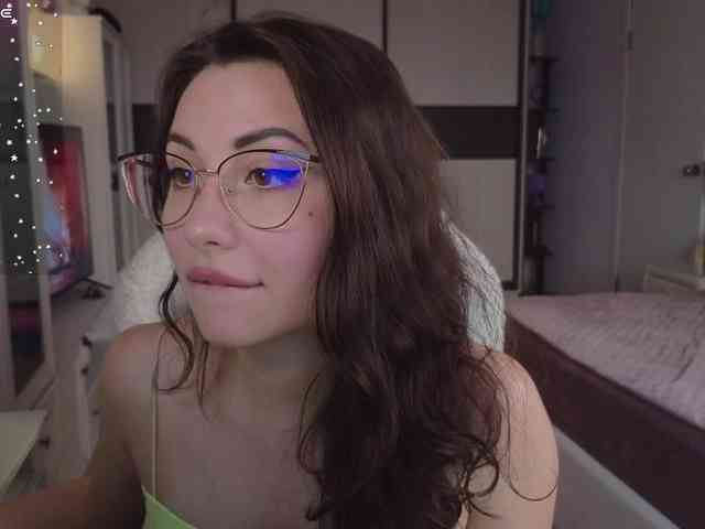 Innocent_Flower webcam