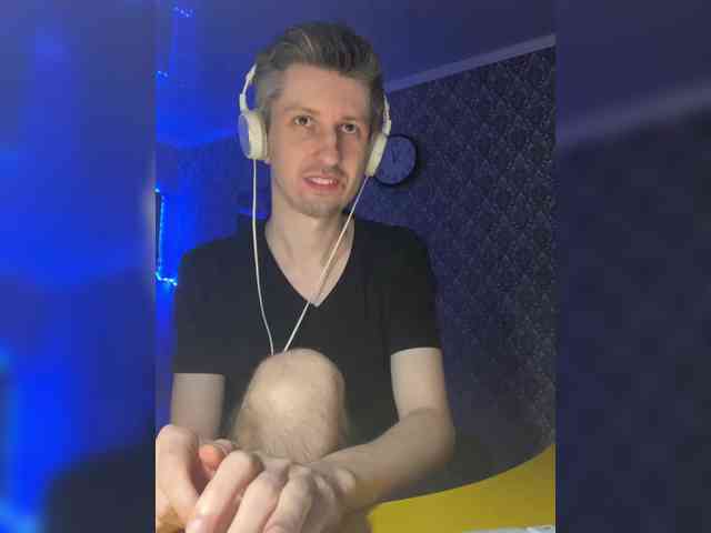 Akira-31 Live Webcam on BongaCams