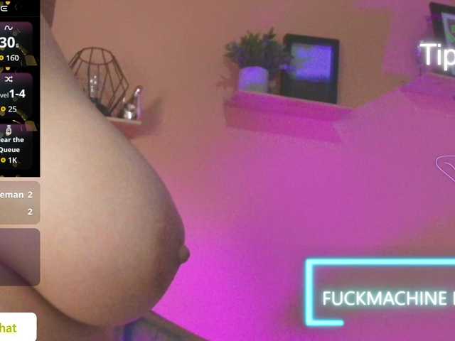 Linda-Evanss's BongaCams show and profile