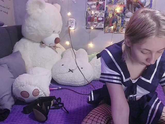 KIKI-sad
