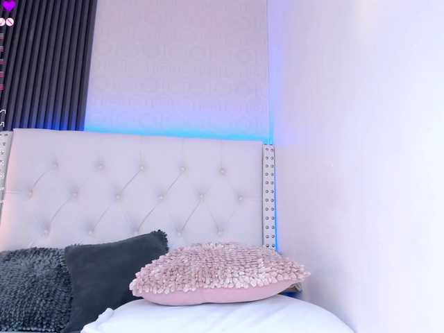 aliscollins's BongaCams show and profile